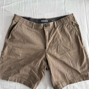 Sonoma Men's Tan Flat Front Shorts Size 40